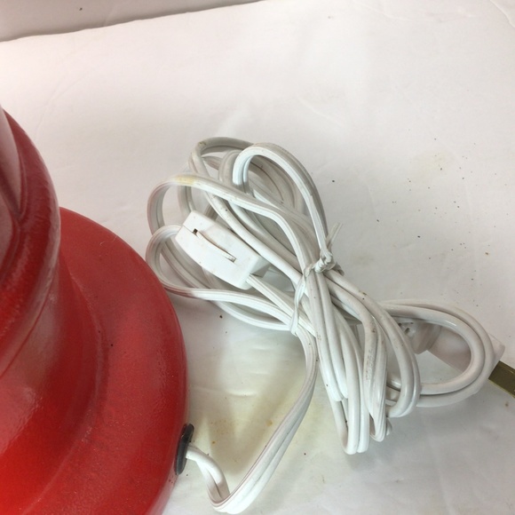 BRIGHT RED CERAMIC FIRE HYDRANT LAMP - Picture 4 of 4